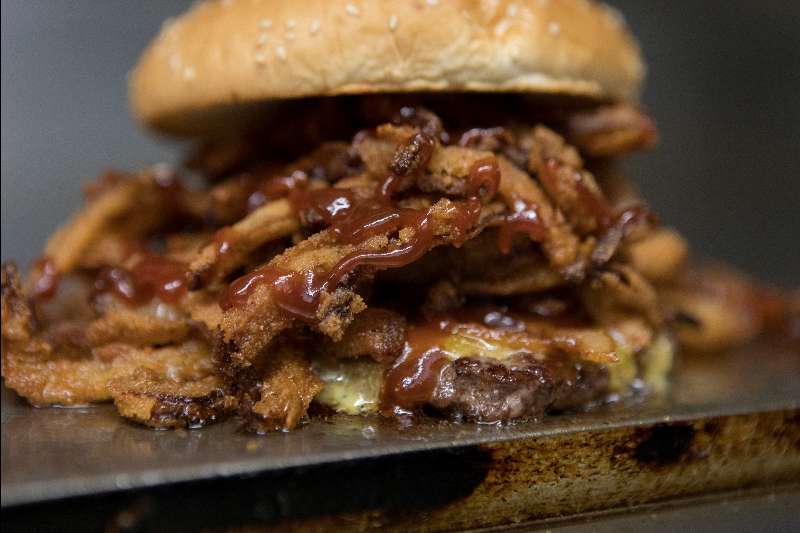 Big Jim's Drive In – Hamburgers Made With Love